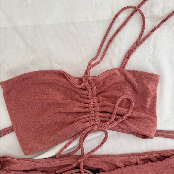 White Fox Boutique Dusty Rose Mini Skirt and top - Picture 5 of 6